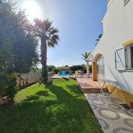 Duartes Villa Altura